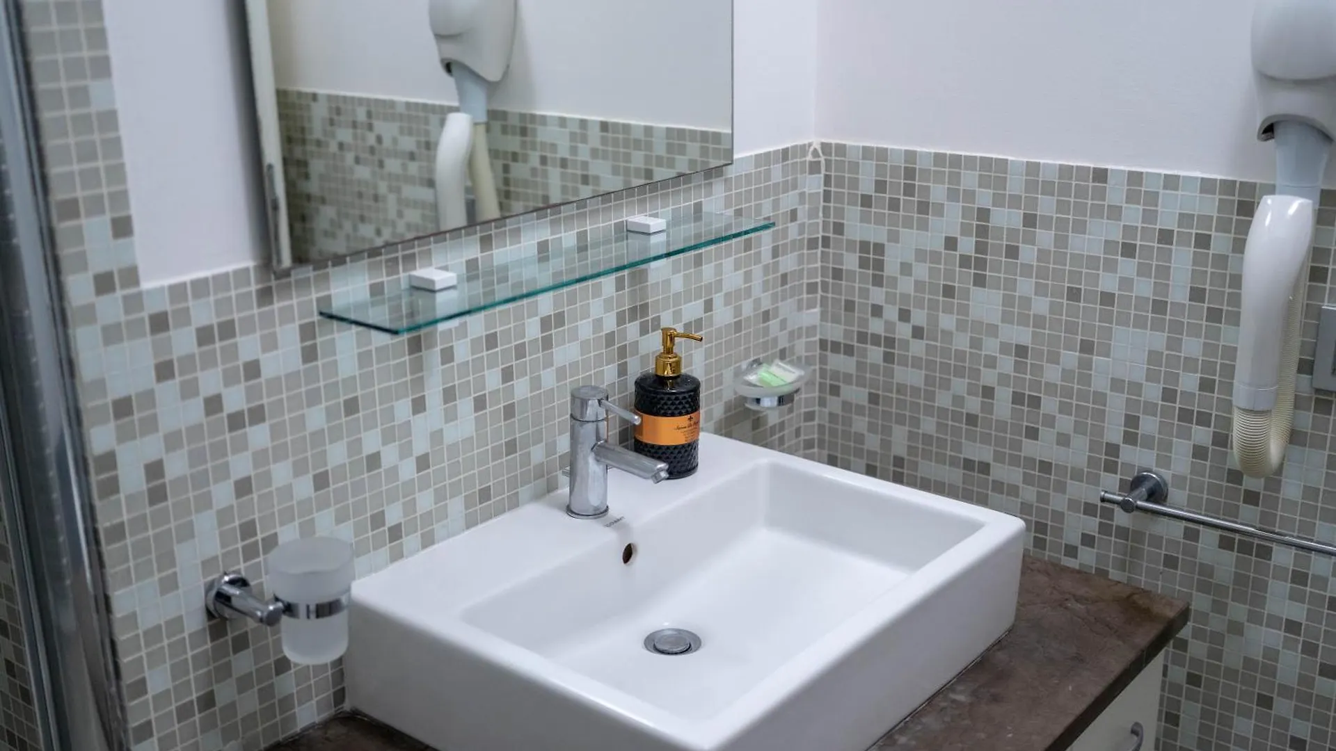 **** Aparthotel Sikelika Residence Sul Mare Scoglitti Italia