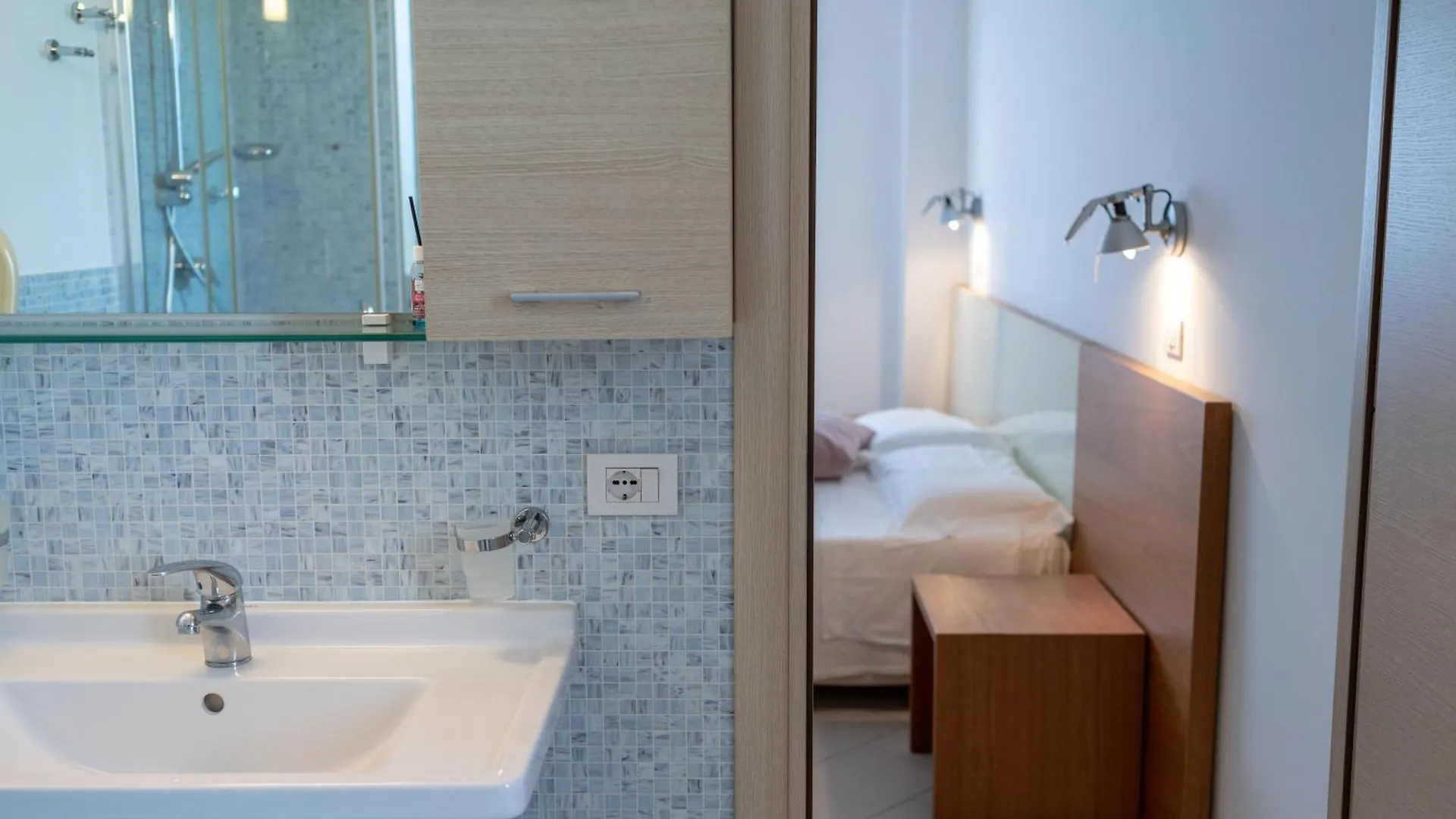 Sikelika Residence Sul Mare Scoglitti Aparthotel