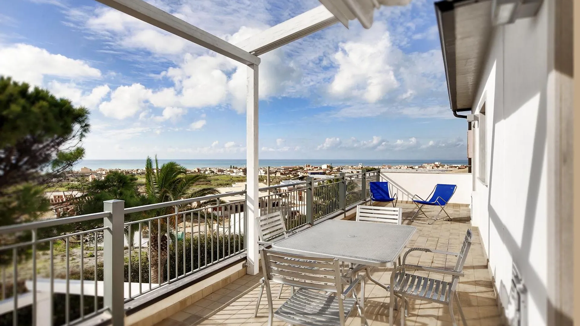 Lägenhetshotell Sikelika Residence Sul Mare Scoglitti