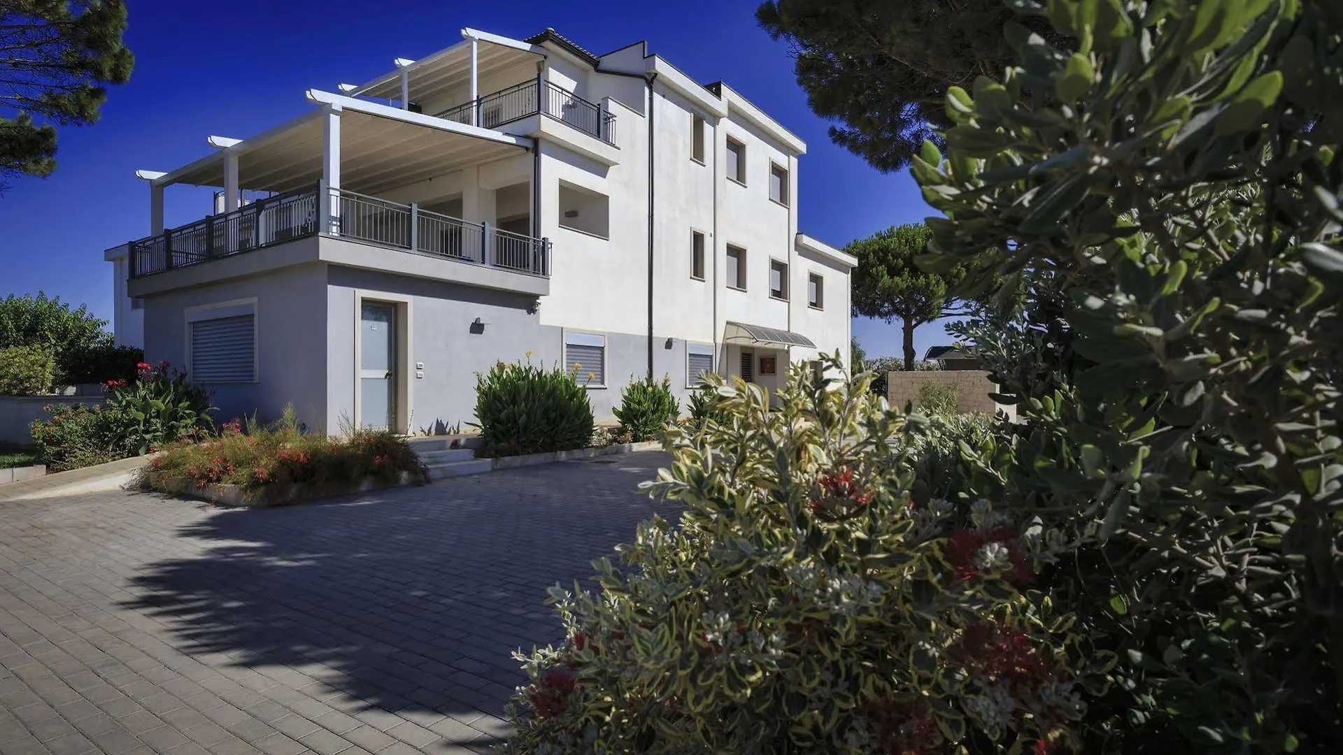 Ξενοδοχείο με διαμερίσματα Sikelika Residence Sul Mare Scoglitti